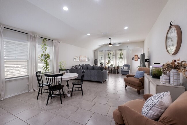 Building Photo - Bright & Airy Home on Curling Post