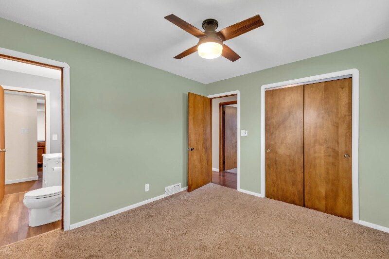 Building Photo - 21518 Willow Ln