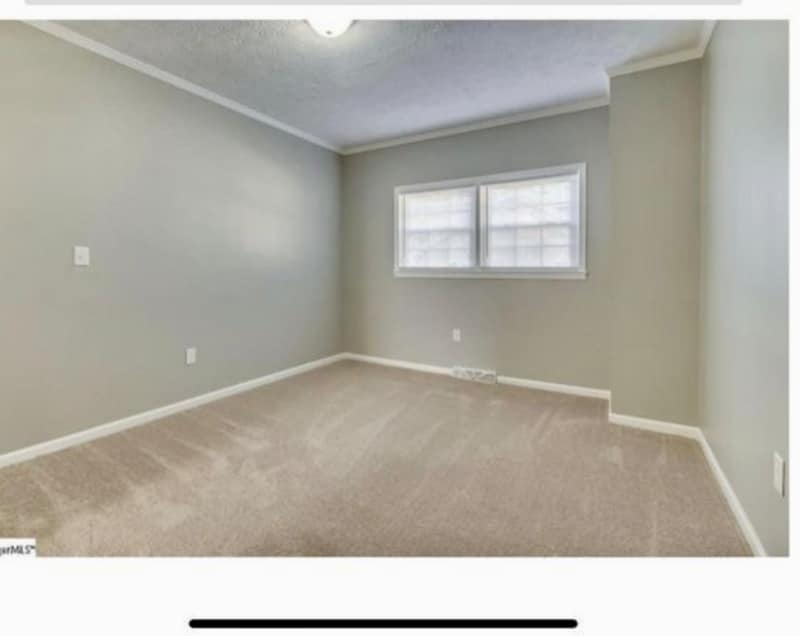 Building Photo - 4 Kilgore St