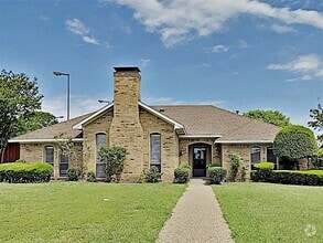 Building Photo - 1601 E Spring Valley Rd