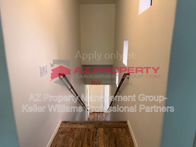 Building Photo - 20660 N 40th St