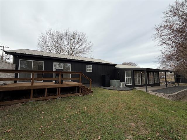 Building Photo - 1010 Vine St