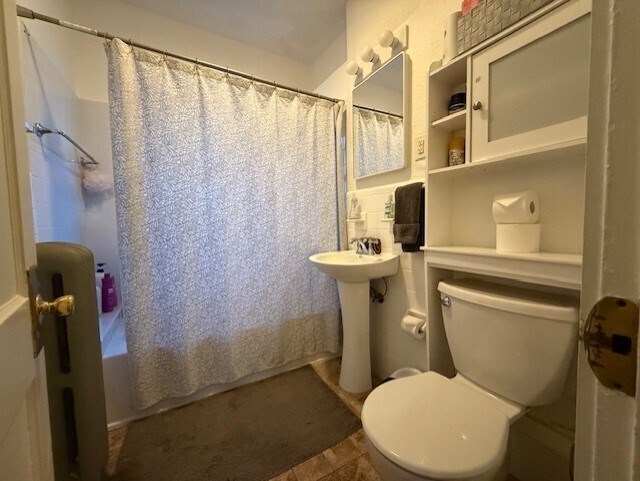 Building Photo - 26-28-28 Waverley Ave