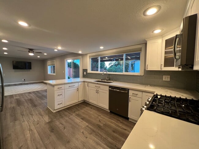 Building Photo - Welcome inside this Beautiful Two-Story Home!
