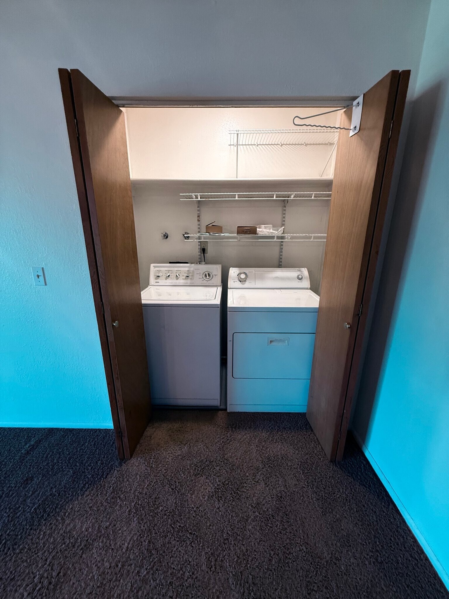 Building Photo - 1216 W Montana St