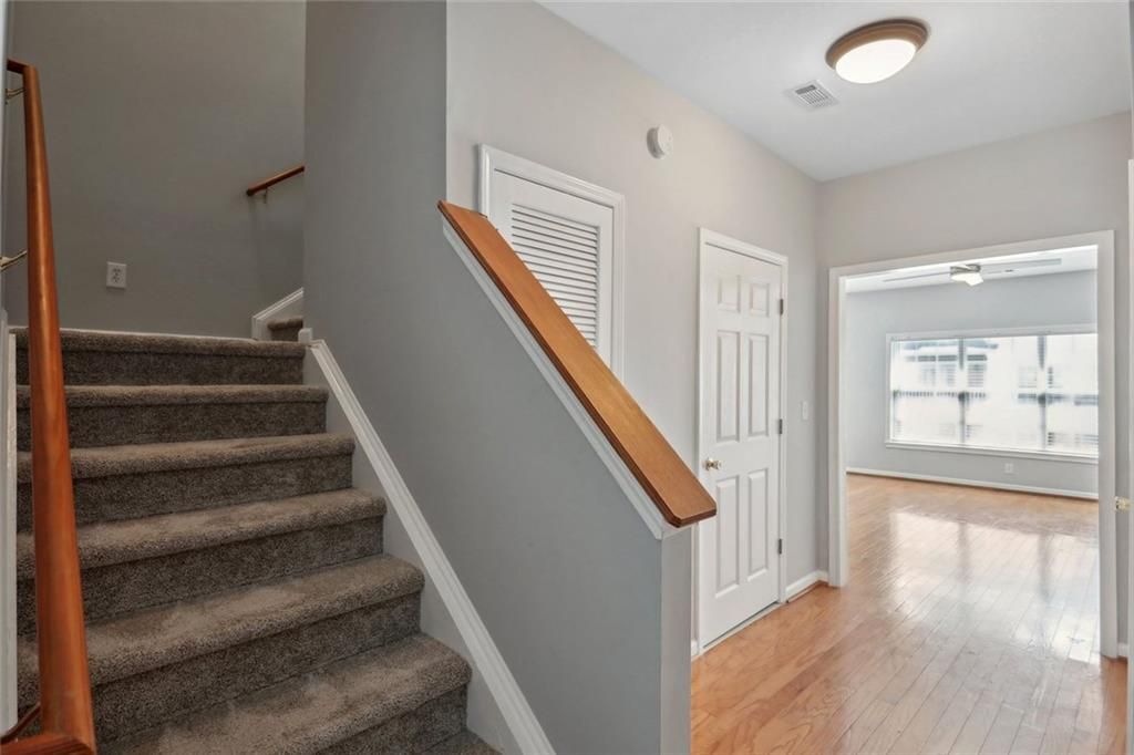 Building Photo - 206 Spring Heights Ln