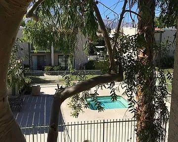 Building Photo - Beautifully Updated 2-Bedroom Townhome in Lakeview Villas!
