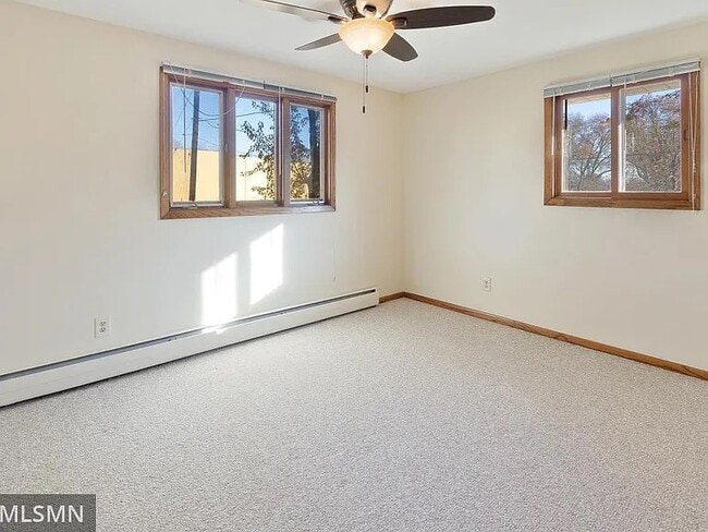 Building Photo - 1803 10th St NW