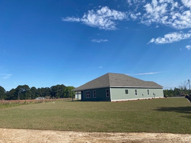Building Photo - 1020 Ballantyne Ln