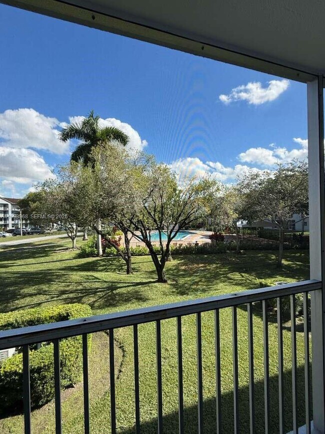 Building Photo - 1401 SW 128th Terrace