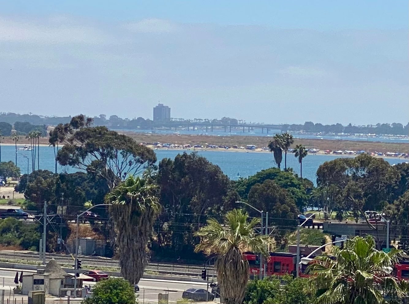 Bay View - 2540 Clairemont Dr