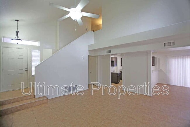 Building Photo - 15316 N 89th Ave