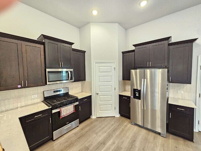 Building Photo - Gorgeous First Time Rental, 4 bed, 3 full bath with flex room which could be used as a 5th bedroo...