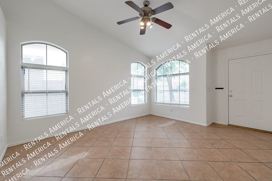 Building Photo - 2261 S. Comanche Dr.