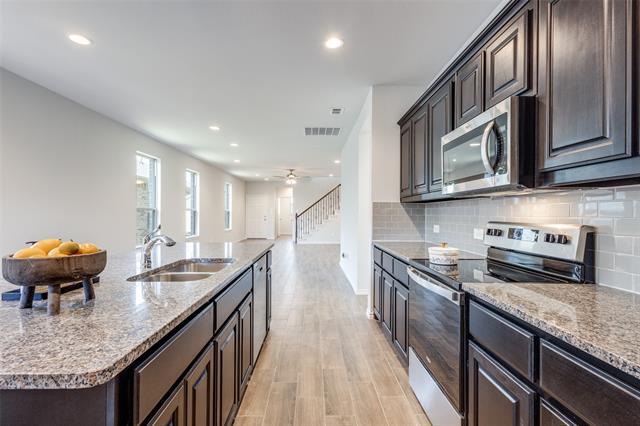 Building Photo - 3321 Celestial Ln