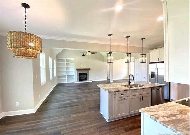 Building Photo - 442 W Summerchase Dr