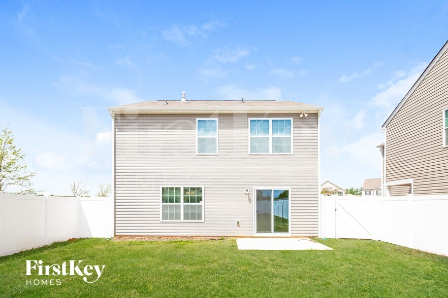 Building Photo - 3004 Apple Orchard Pl