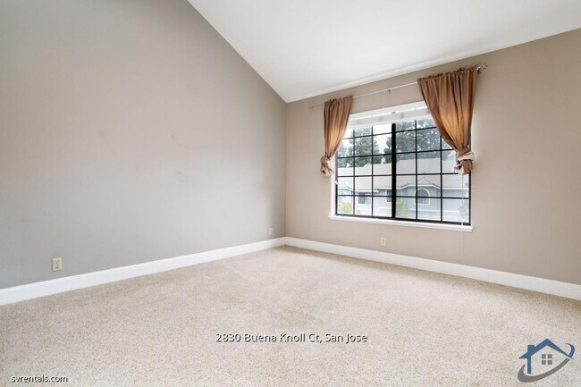 Building Photo - 2830 Buena Knoll Ct