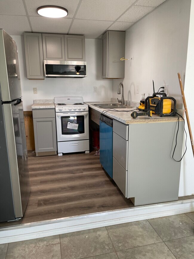 Building Photo - 268 N Ocotillo Dr