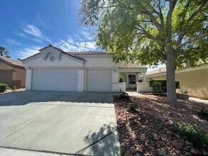 Building Photo - Coming Soon-Charming Single-Story Home with 3-Car Garage – Great Location!