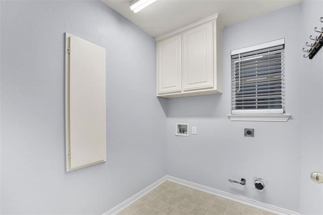 Building Photo - 1211 Greenway Dr