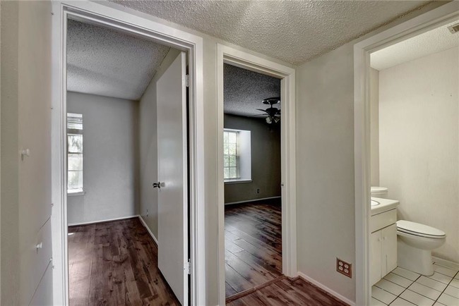 Building Photo - 7801 Shoal Creek Blvd