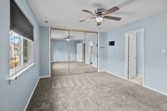 Building Photo - 3851 Chimney Creek Dr