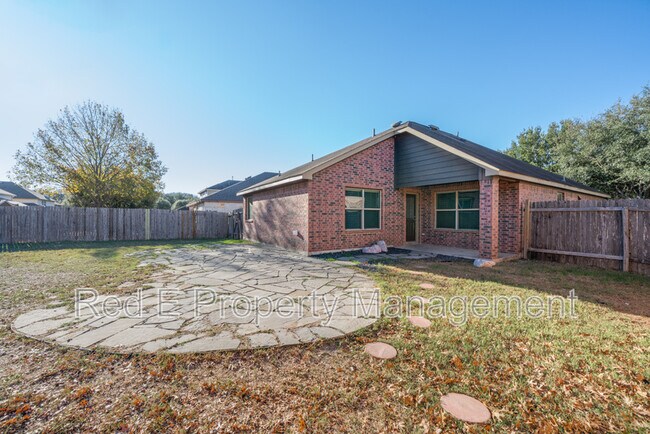 Building Photo - 3125 Muntjac