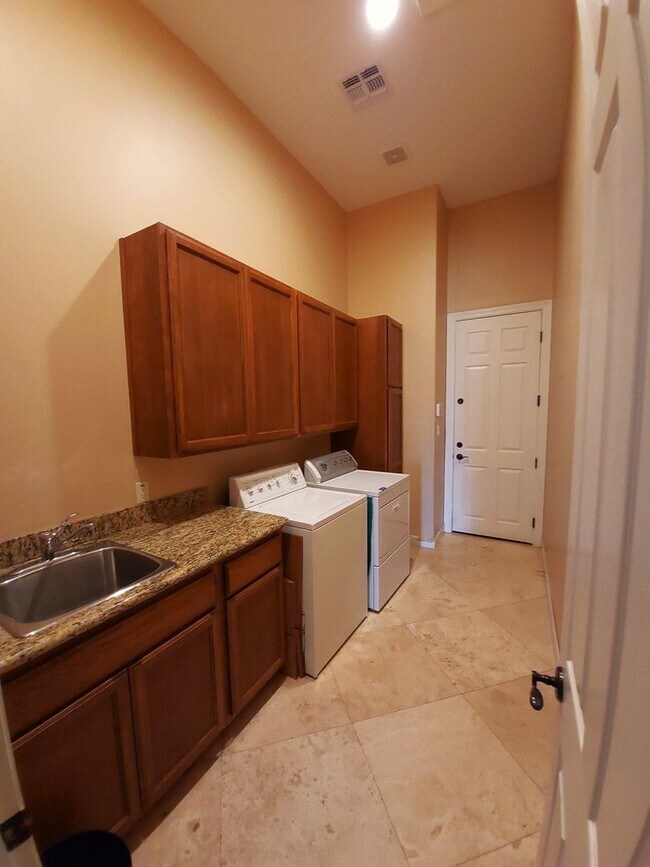 Building Photo - COMING SOON...BEAUTIFUL HOME ON HUGE LOT!