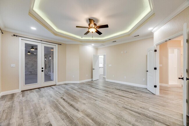 Building Photo - 1148 Sioux Cir