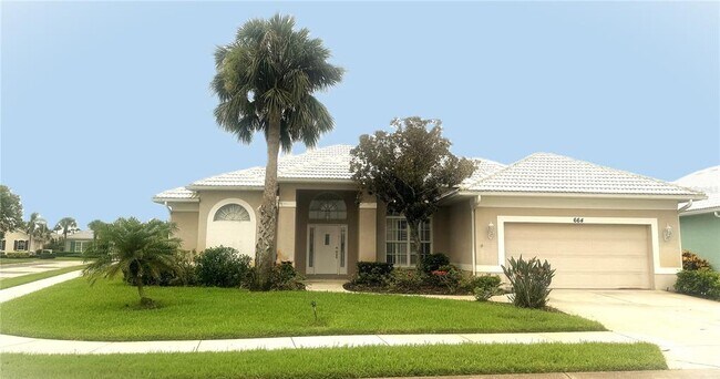 Primary Photo - 664 Silk Oak Dr
