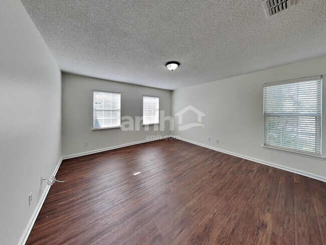 Building Photo - 5824 Downfield Wood Dr