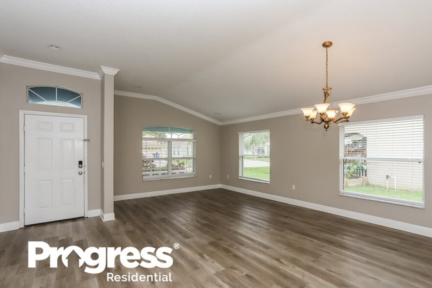 Building Photo - 11560 Weston Course Loop