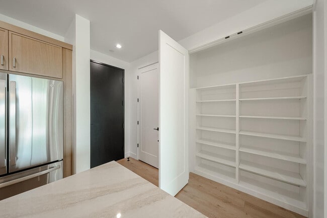 Building Photo - 15006 N Ivory Dr