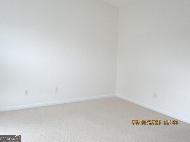 Building Photo - 1112 Thornborough Dr