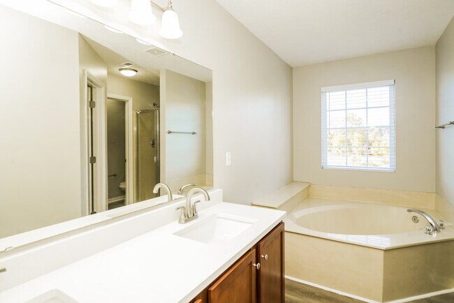 Building Photo - 8430 Bravestone Way