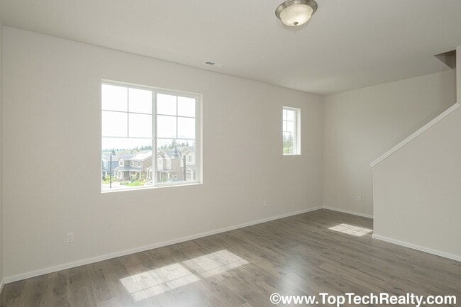 Building Photo - Beautiful North Bethany 3BR 2.5BA Townhome! Great Location, A+Schools!