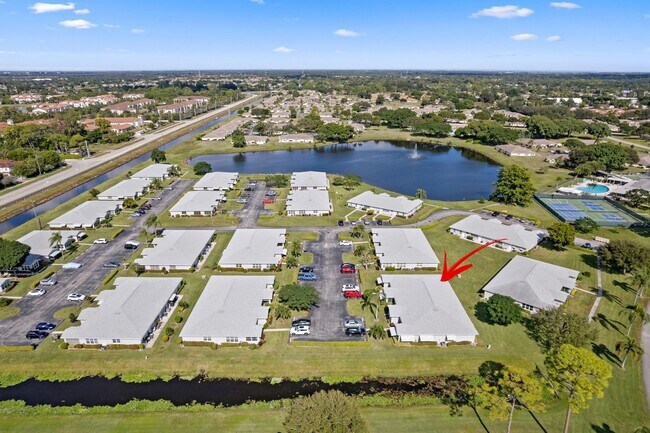 Building Photo - 14609 Canalview Dr