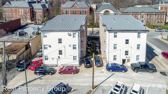 Building Photo - 400 S 9th St