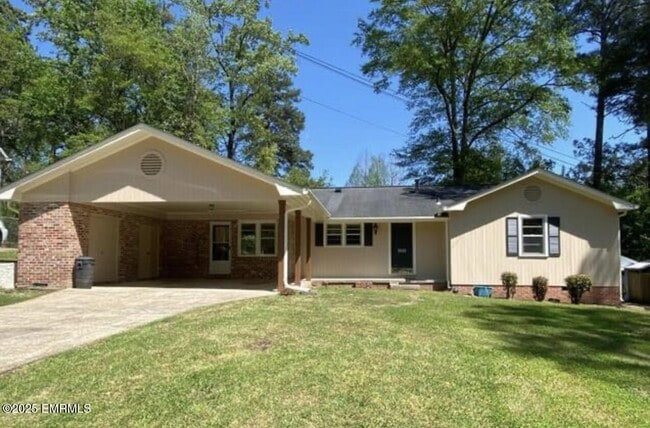 Primary Photo - 3620 24th Ave