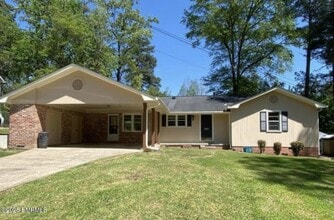 Building Photo - 3620 24th Ave