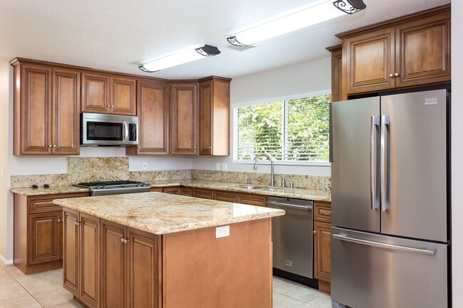 Building Photo - 13225-13227 Fred Dr.