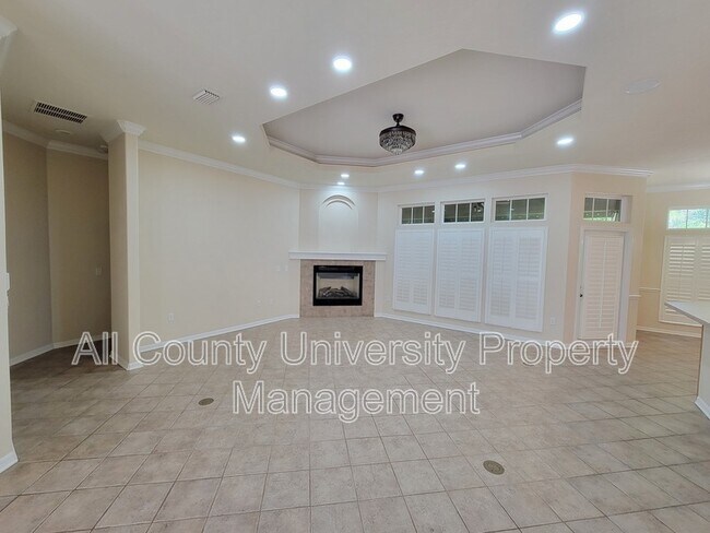 Building Photo - 8590 SW 10th Rd