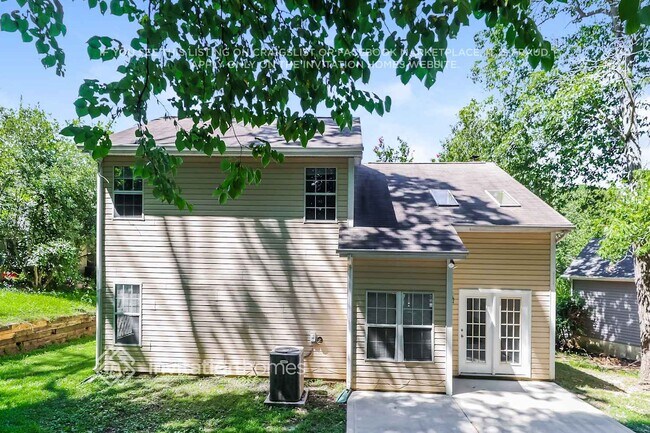 Building Photo - 14736 Sapphire Ln