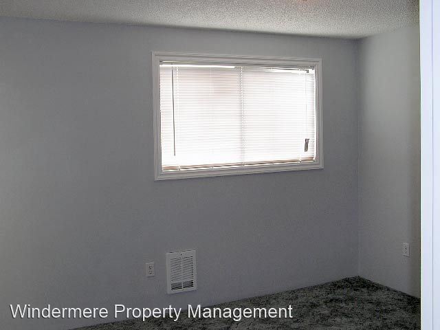 Building Photo - 1810 Texas St