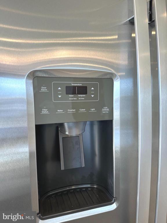 Building Photo - 317 Short Br Dr