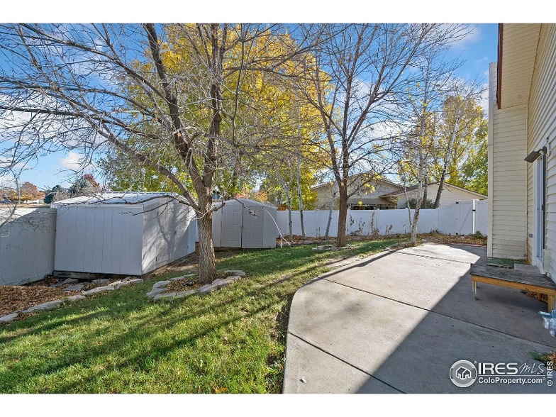 Building Photo - 4619 W 5th St