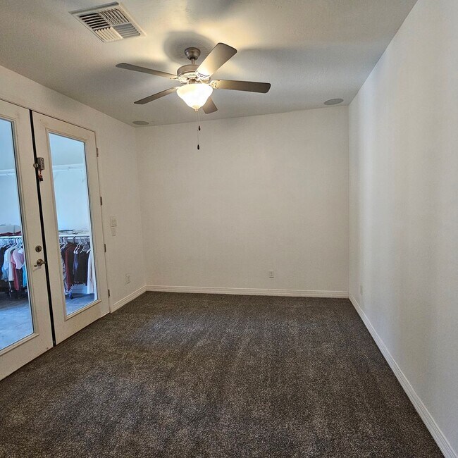 Building Photo - Custom Pool Home for Rent