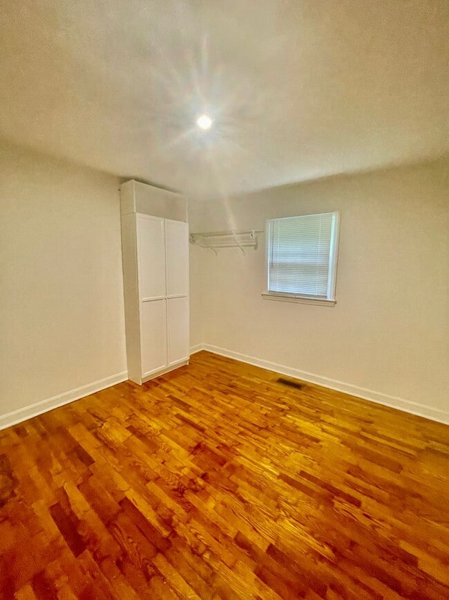 Building Photo - Newly renovated  3 bedroom 1 bath brick ranch home sitting on a large lot and on a quiet street i...