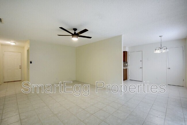 Building Photo - 5601 Palo Blanco Ct